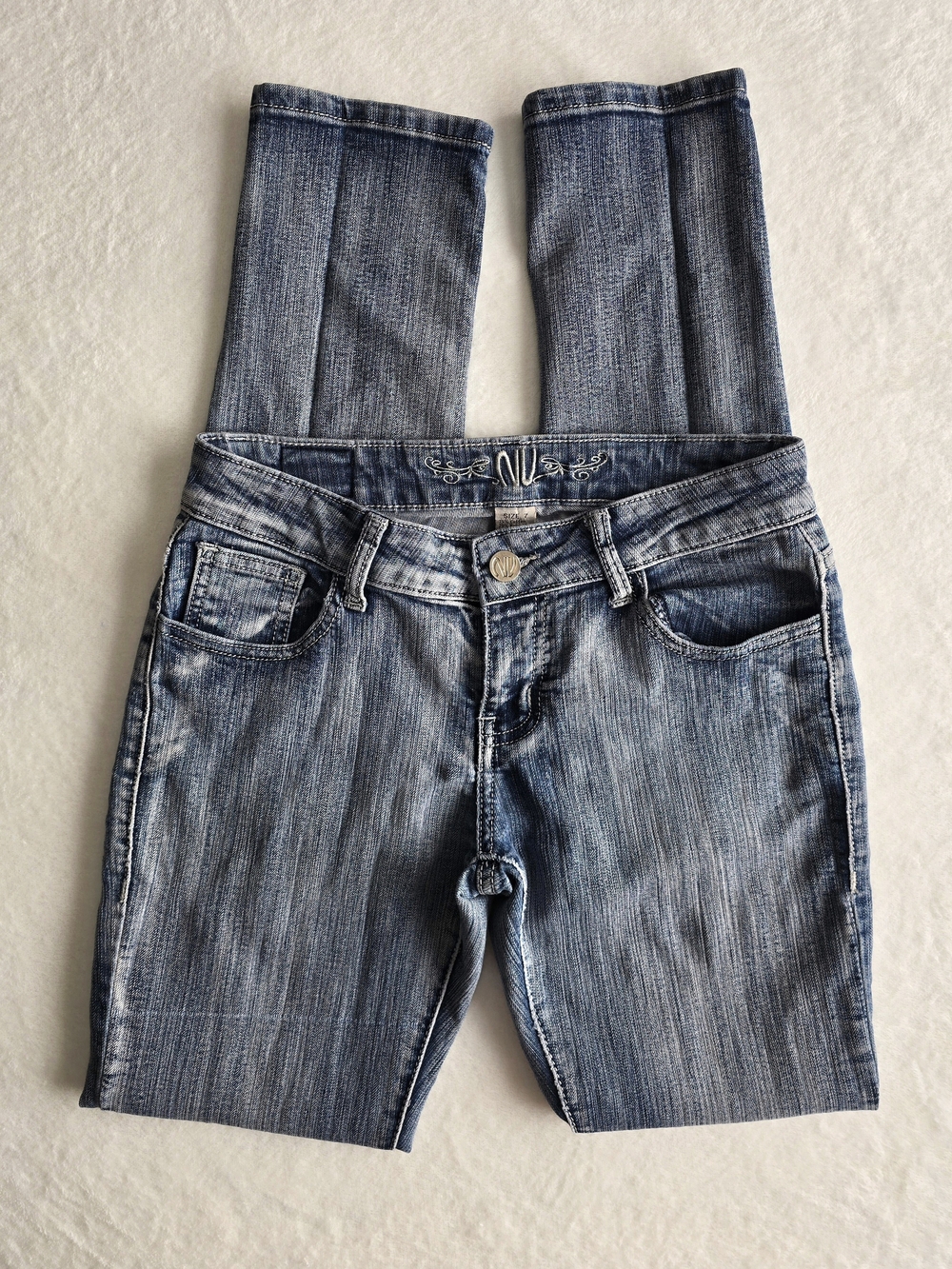 NV | Blue Light/Medium Wash Denim Slim-Straight Jeans - Size Junior's 7